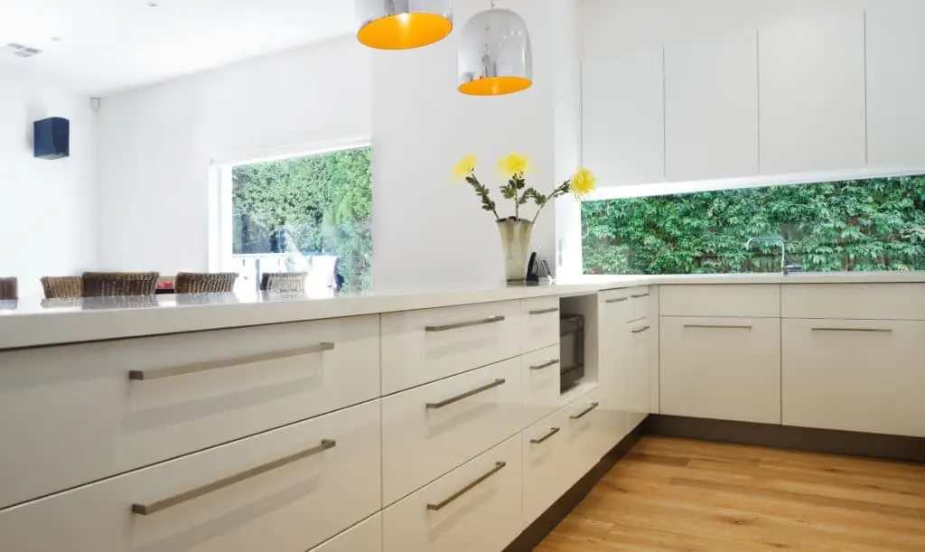 Comtrad_CaseStudy-image- Cabinet Industry